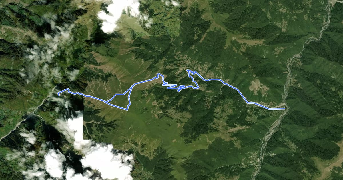 Маршрут Magharoskari-Vashlobi trail на спутниковом снимке
