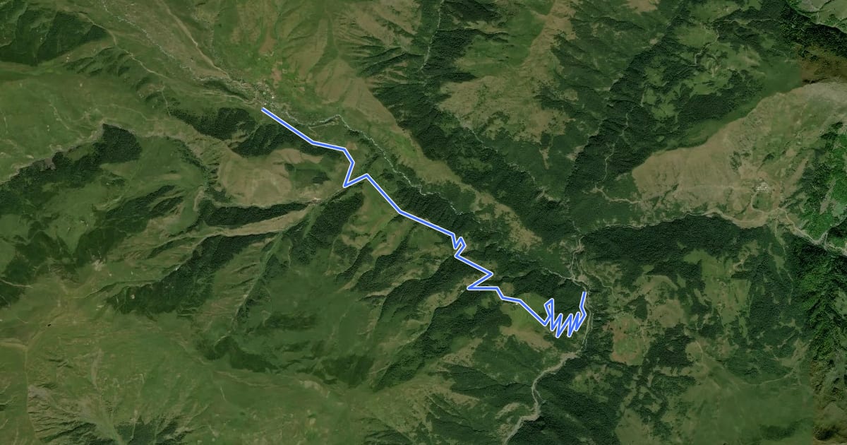 Маршрут Roshka Trail (no trail markers) на спутниковом снимке