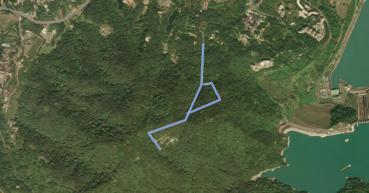 Маршрут 石門山景春步道 на спутниковом снимке