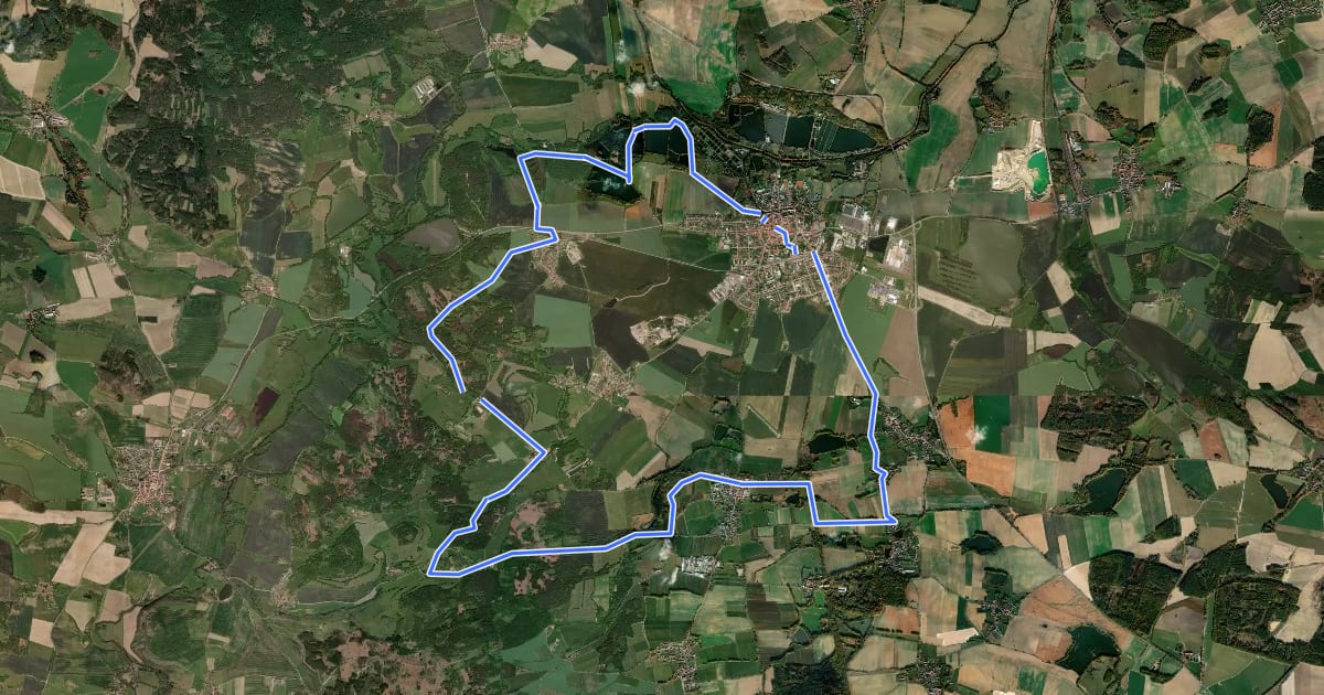 Маршрут 1221 Rybářská cyklotrasa (okruh Vodňany) на спутниковом снимке