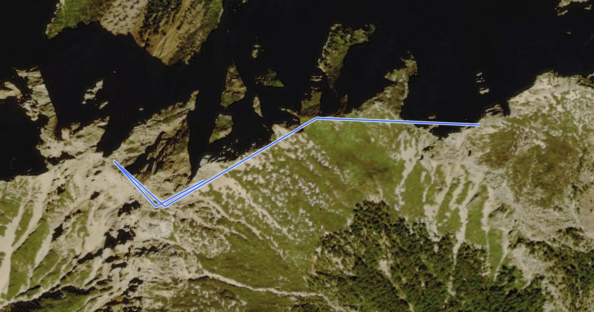 Маршрут 玉山東峰步道 на спутниковом снимке