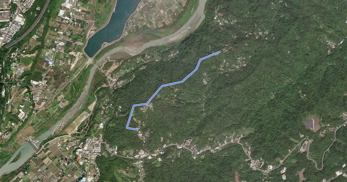 Маршрут 娘子坑山登山步道 на спутниковом снимке