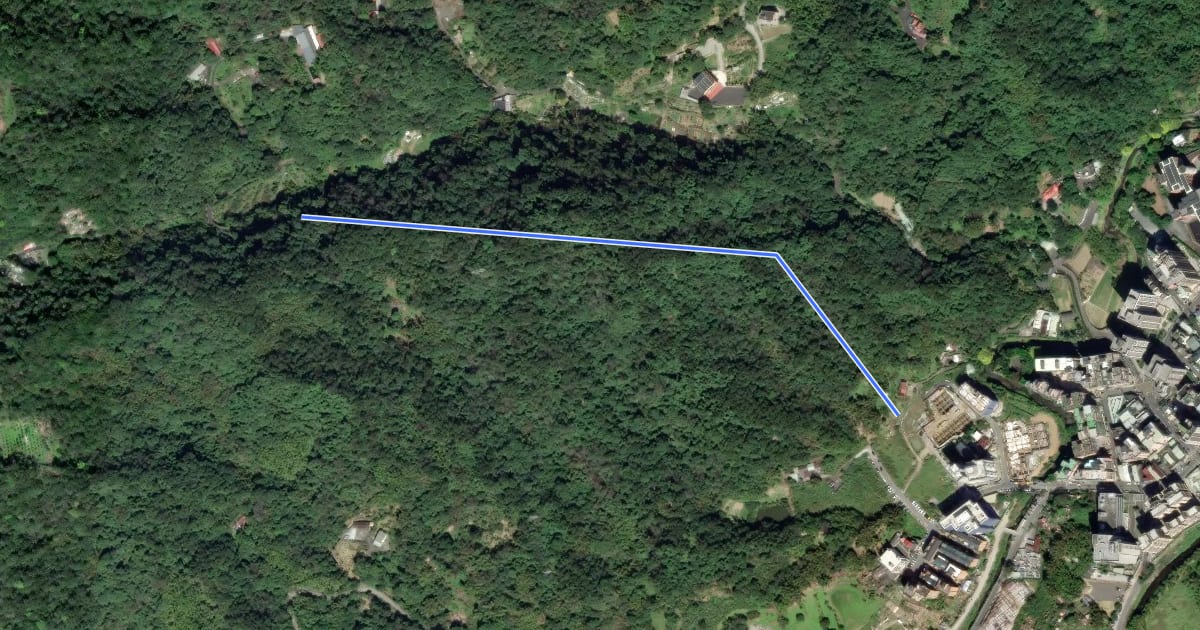 Маршрут 鳶尾山登山步道 на спутниковом снимке