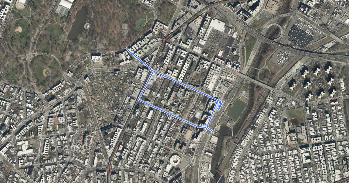 Маршрут 172nd/173rd St на спутниковом снимке
