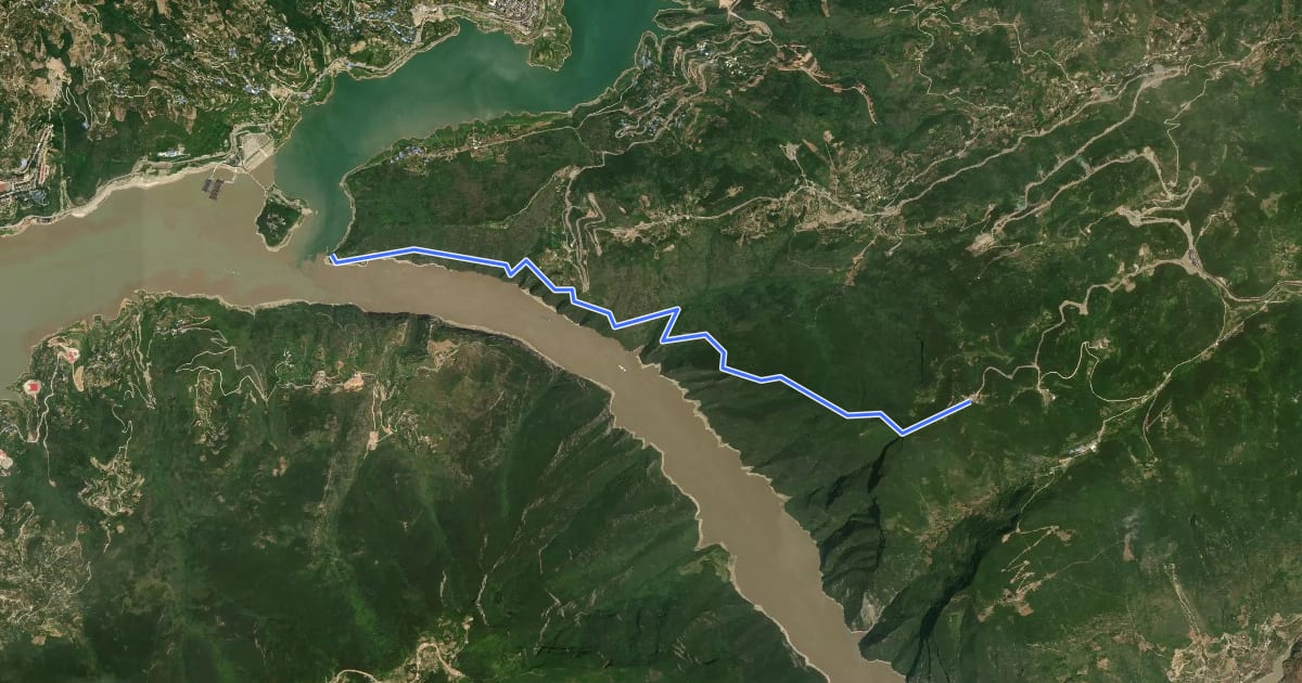 Маршрут 三峡之巅徒步道 на спутниковом снимке