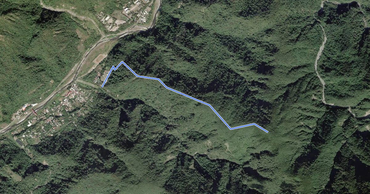 Маршрут 八仙山步道松鶴線 на спутниковом снимке
