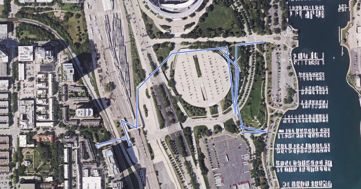 Маршрут 18th Street Access to Lakefront Trail на спутниковом снимке