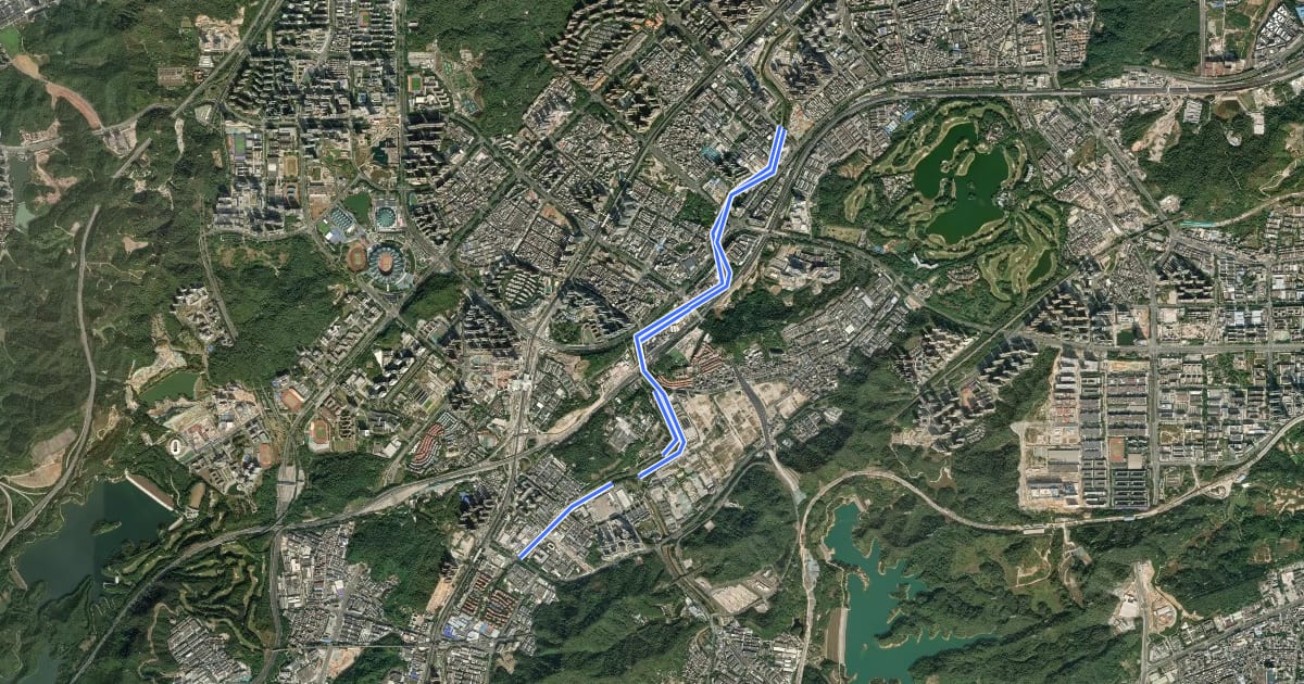 Маршрут 龙岗河干流碧道（上游段） на спутниковом снимке