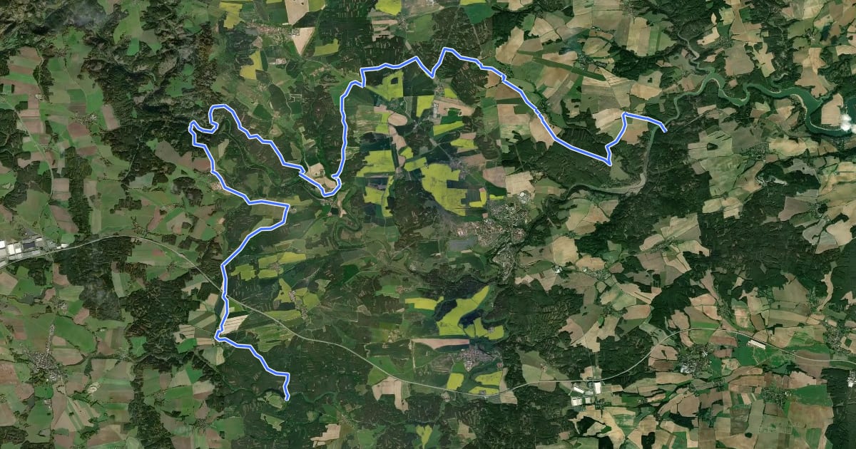 Маршрут 2222 Svojšín-Pňovanský most на спутниковом снимке