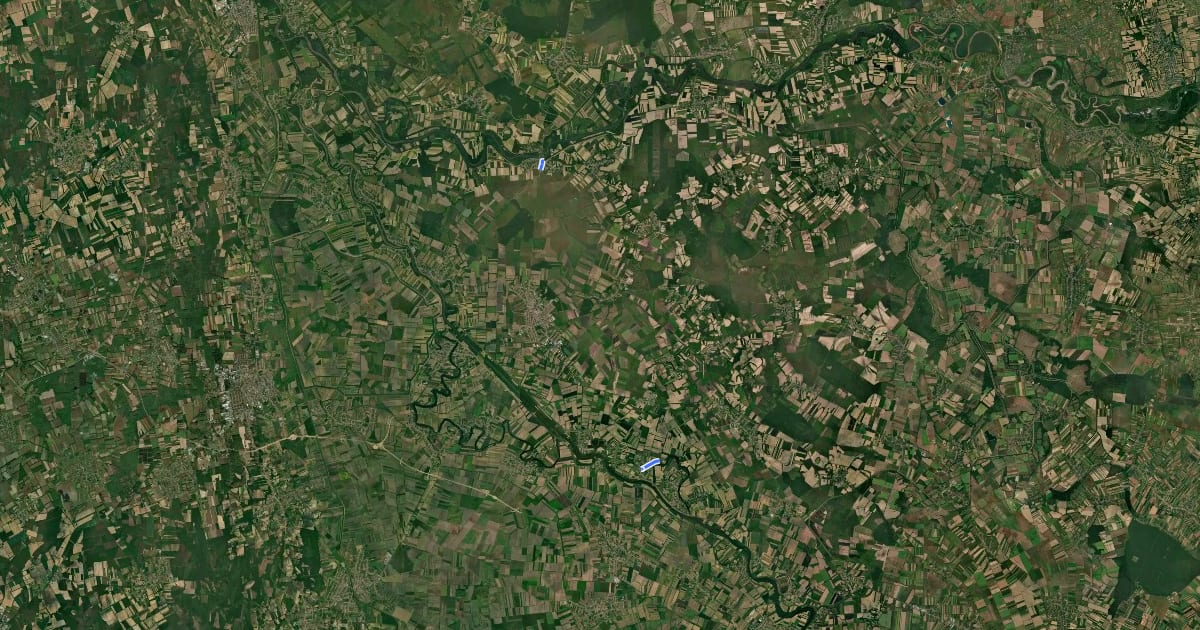 Маршрут 33 Felső-Tisza-vidéki és nyírségi kerékpáros útvonal на спутниковом снимке