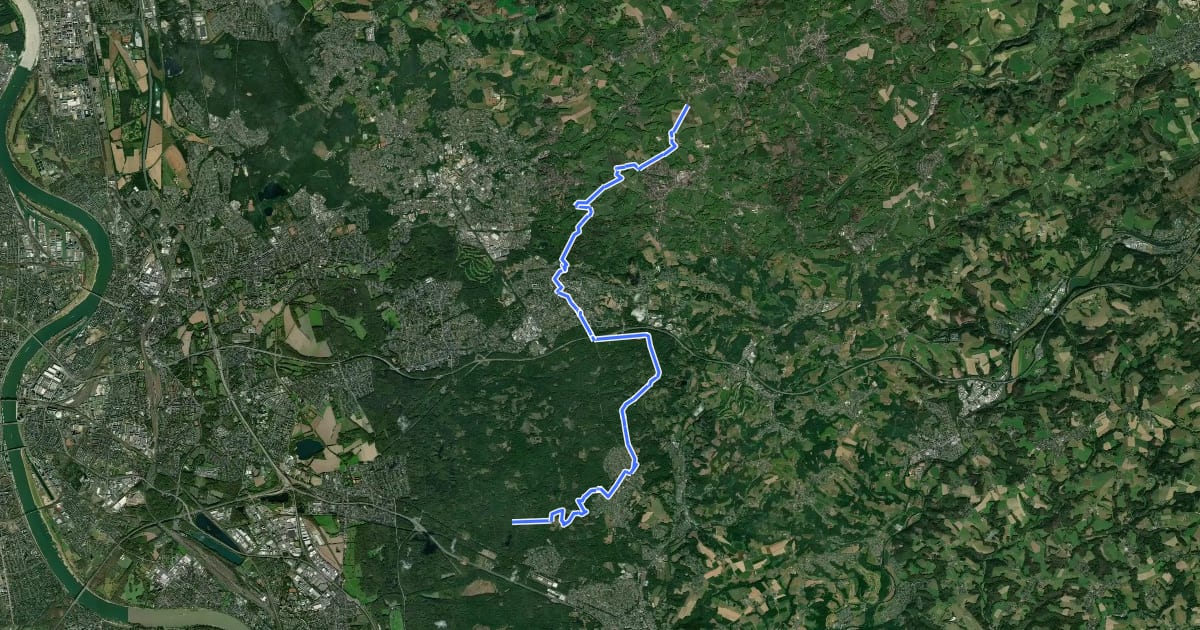 Маршрут [<4] Erna-Schreiber-Weg [Bergisch-Gladbach] на спутниковом снимке