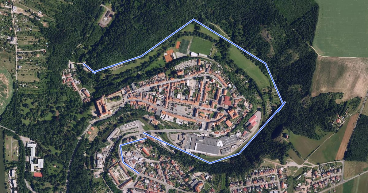 Маршрут 404A Moravský Krumlov на спутниковом снимке