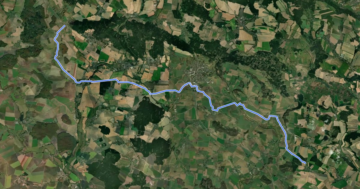 Маршрут 4140 Máslojedy - Hořice - Konecchlumí на спутниковом снимке