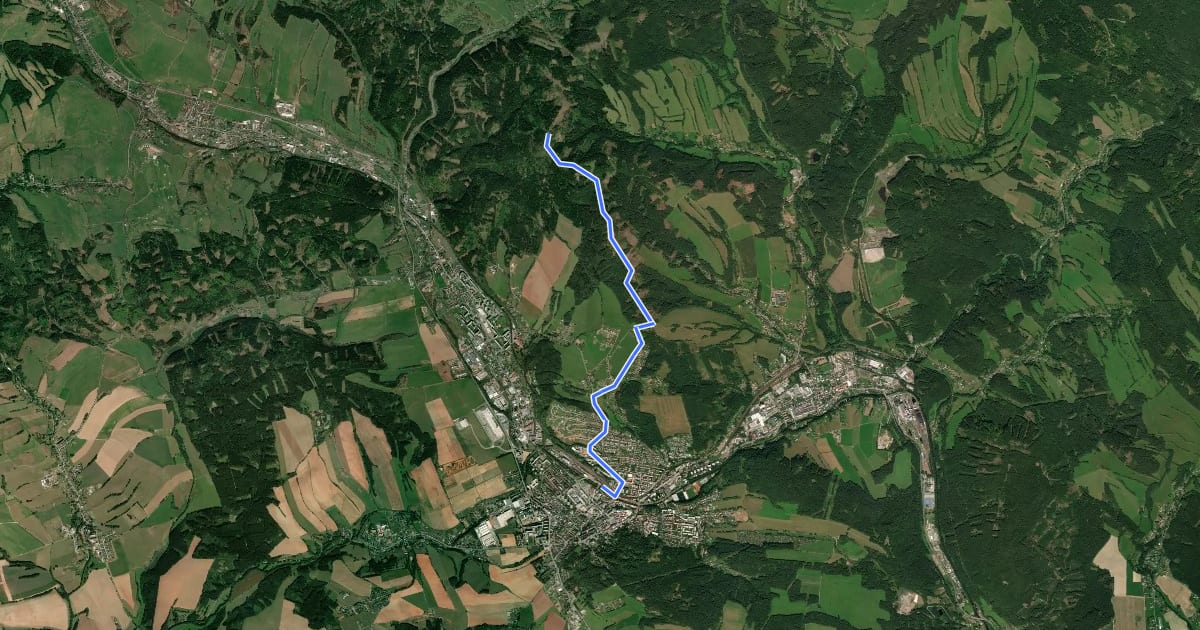 Маршрут 4213 Trutnov - Vebrovka - Za Zámeckým vrchem на спутниковом снимке