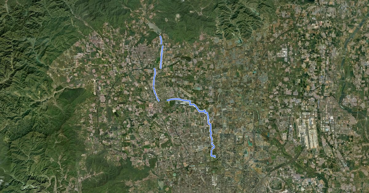 Маршрут 昌平42km绿道 на спутниковом снимке