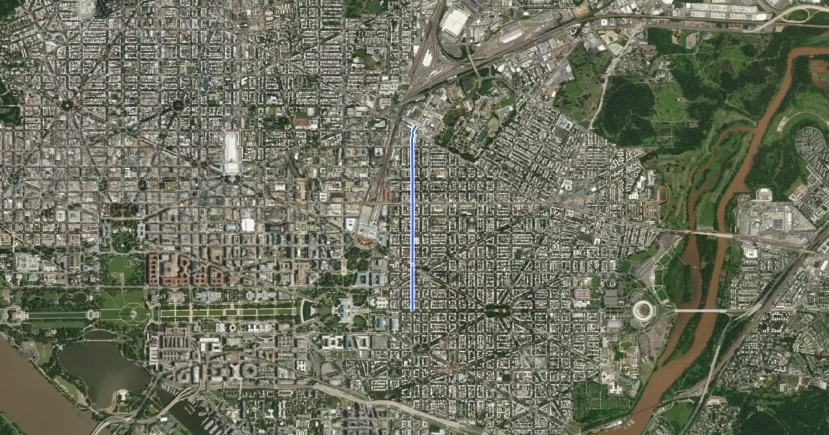 Маршрут 4th Street Northeast на спутниковом снимке