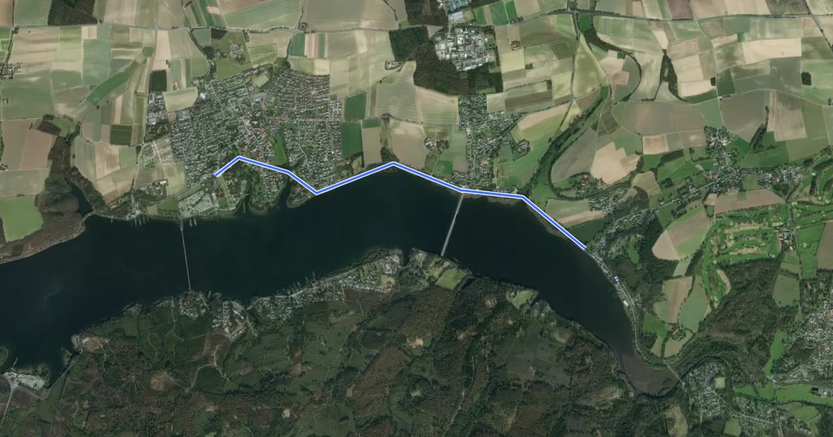 Маршрут (69) Möhnesee-Wamel - (70) Möhnesee-Körbecke-Seepark на спутниковом снимке