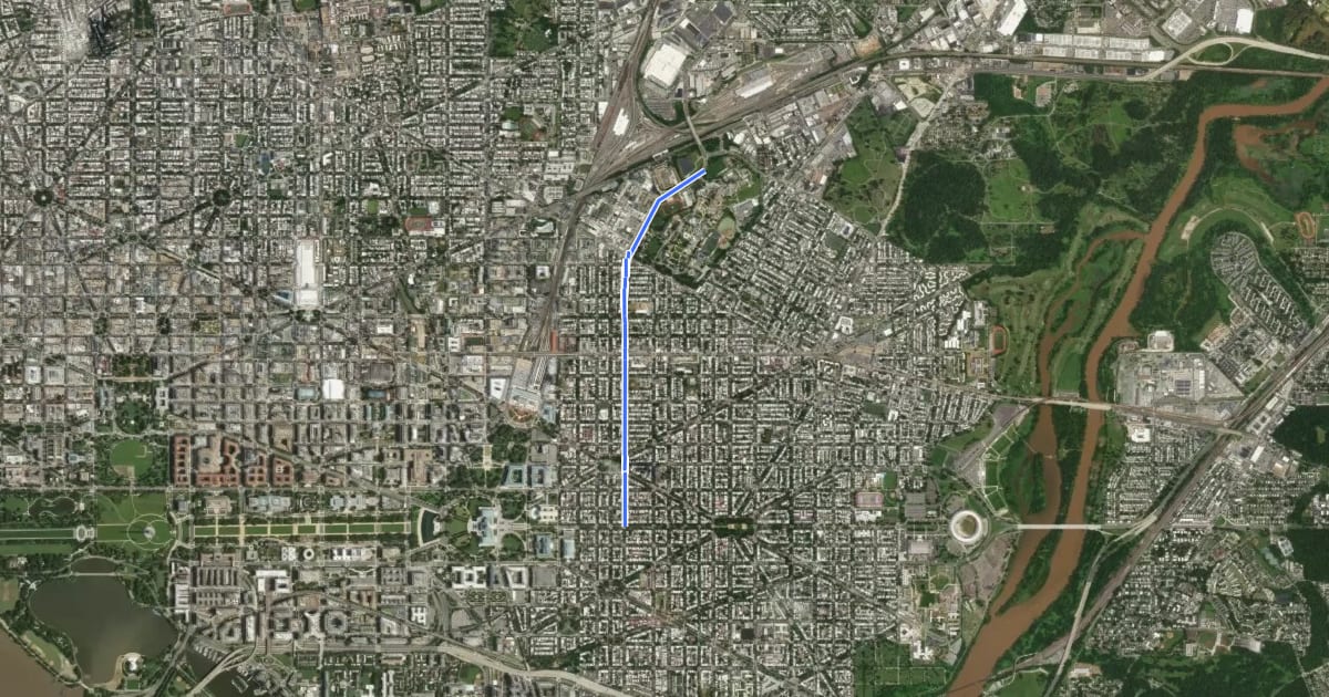Маршрут 6th Street Northeast на спутниковом снимке