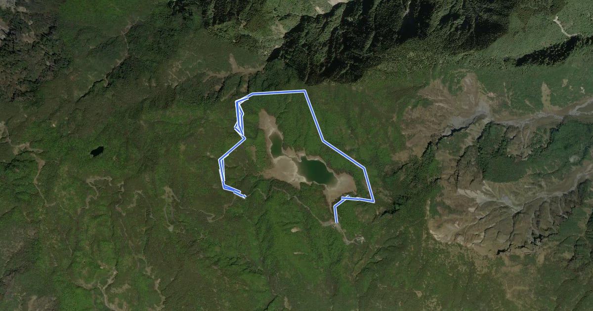 Маршрут 翠峰湖環山步道 на спутниковом снимке