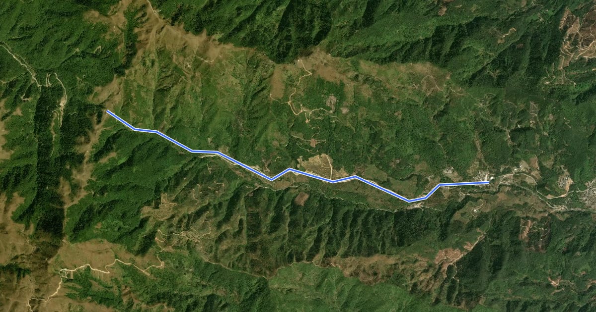 Маршрут 开平田头岭-接马坳-天露山 на спутниковом снимке
