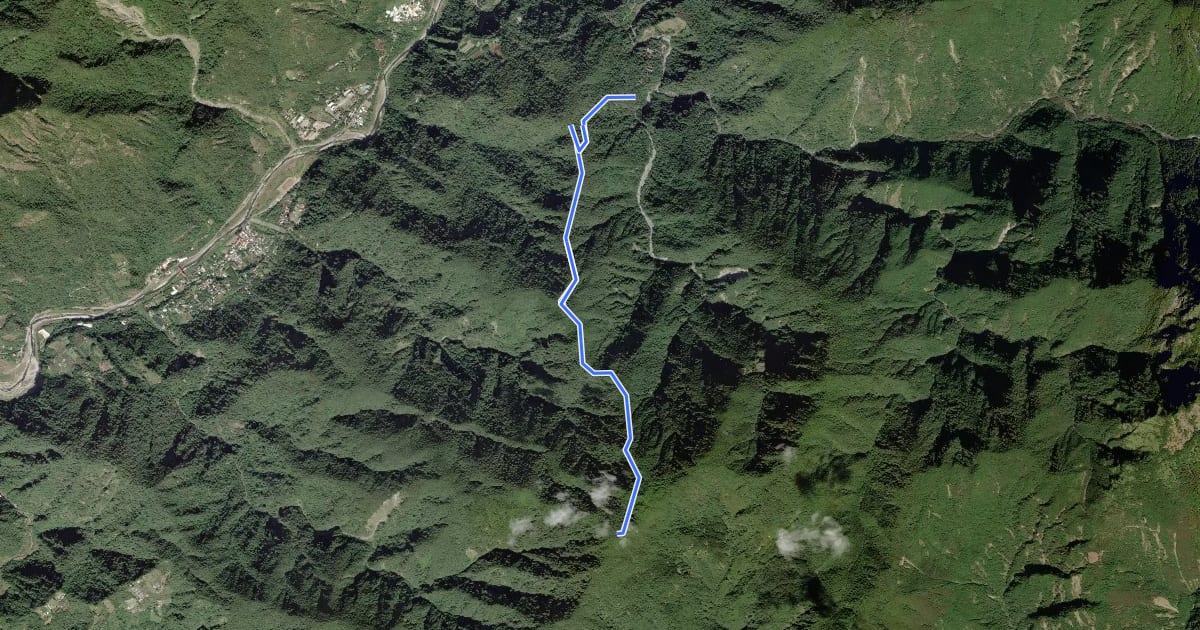 Маршрут 八仙山主峰步道 на спутниковом снимке