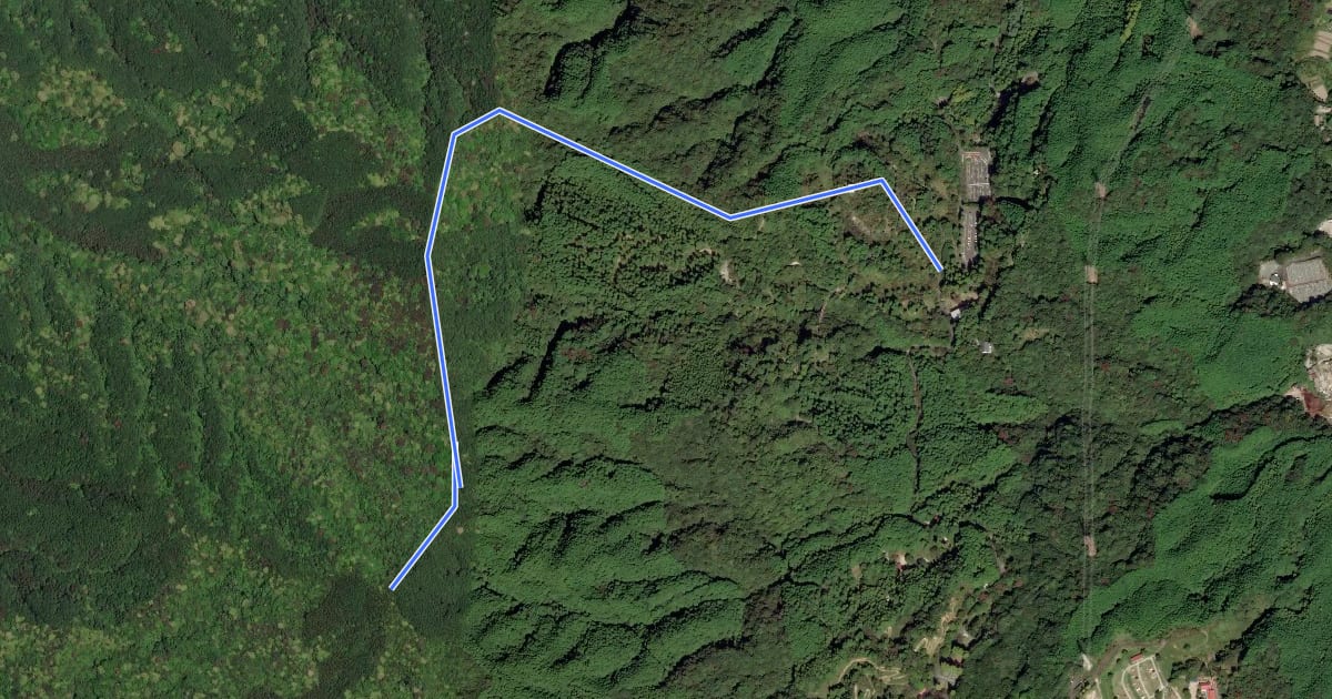Маршрут 油山登山道Aコース на спутниковом снимке