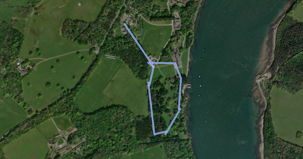 Маршрут A Gentle Walk at Plas Newydd, Plas Newydd на спутниковом снимке