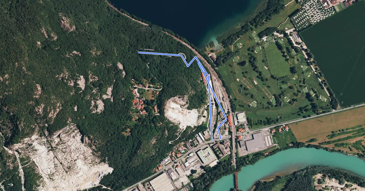 Маршрут A56a - Stazione FS Verbania - Bivio A56 presso Montorfano paese на спутниковом снимке