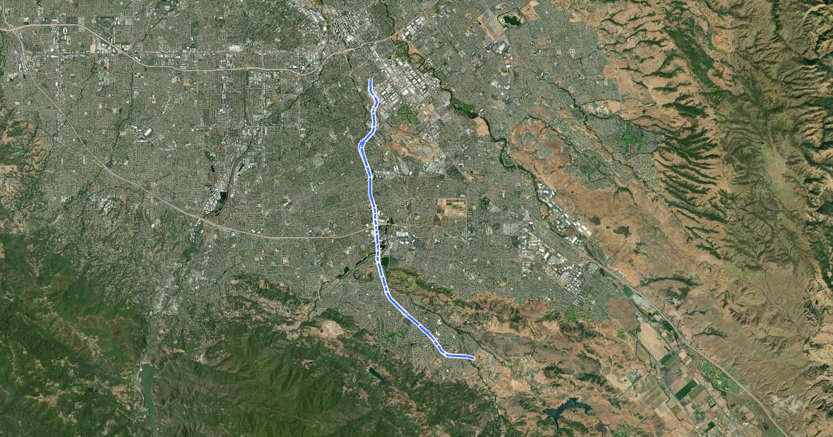 Маршрут Almaden Expressway на спутниковом снимке