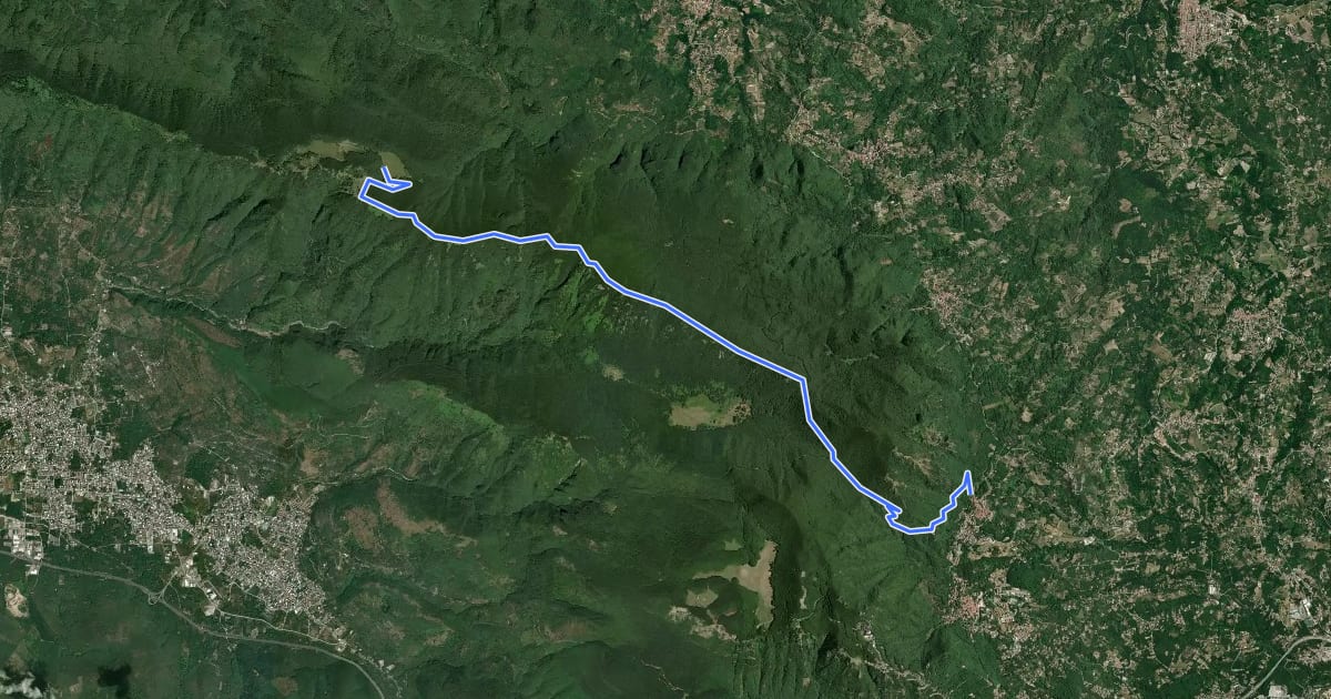 Маршрут Alta Via dei Monti del Partenio на спутниковом снимке