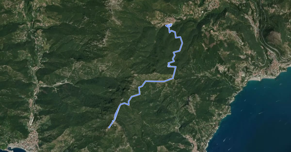 Маршрут Alta Via dei Monti Lattari - 01 на спутниковом снимке