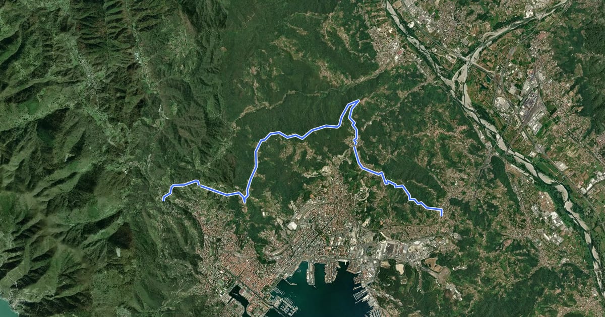 Маршрут Alta Via del Golfo: Il Termo - La Foce на спутниковом снимке
