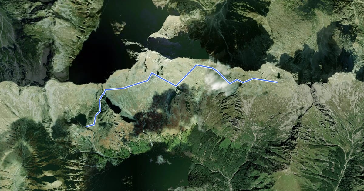 Маршрут Alta Via del Lario (Rif. Darengo - Bivacco Petazzi al lago Ledù) на спутниковом снимке