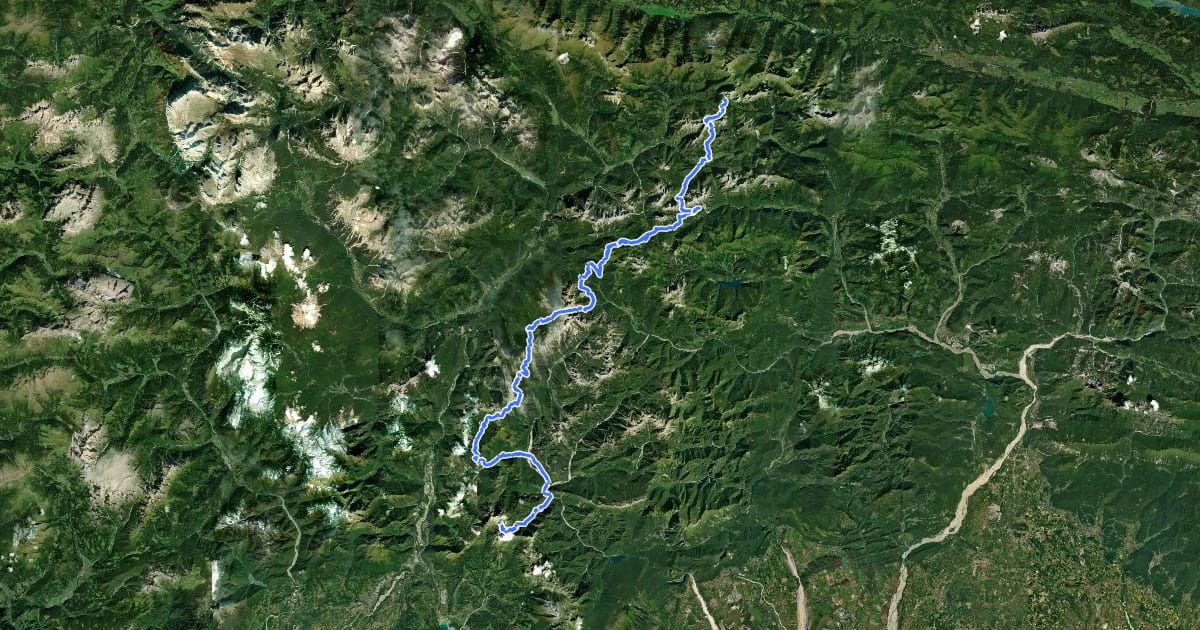 Маршрут Alta via n. 6 delle Dolomiti на спутниковом снимке
