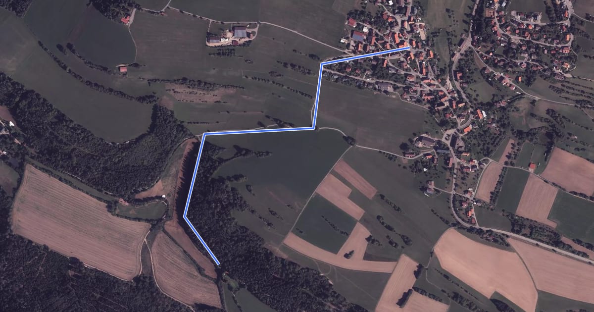 Маршрут Altes Schwimmbad - Göschweiler Kranz на спутниковом снимке