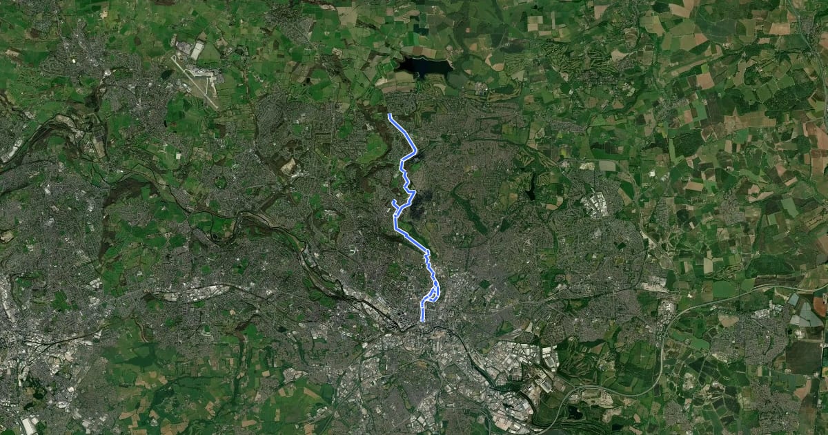 Маршрут Alwoodley to Leeds City Centre Core Cycle Route на спутниковом снимке