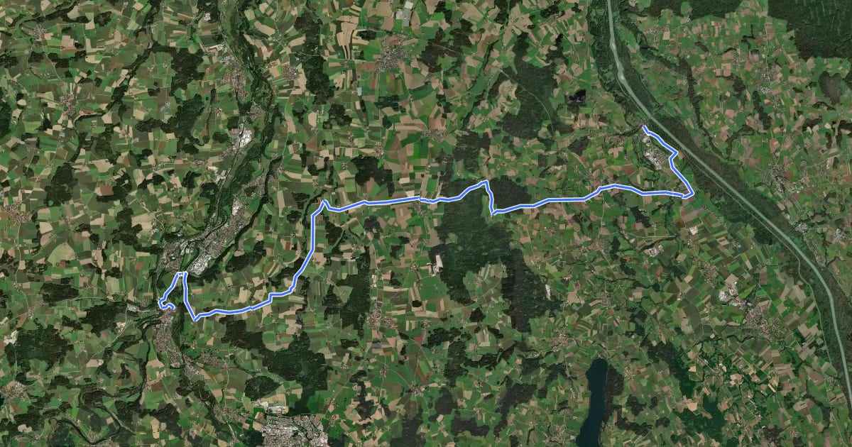 Маршрут Alz-Salzach-Radweg на спутниковом снимке