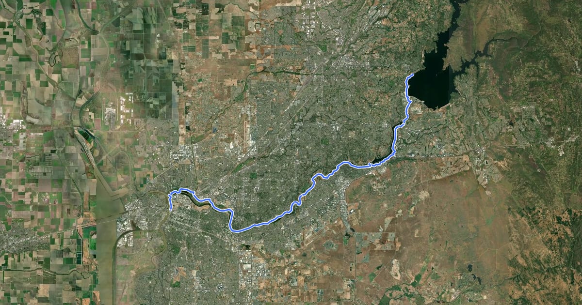 Маршрут American River Bike Trail на спутниковом снимке