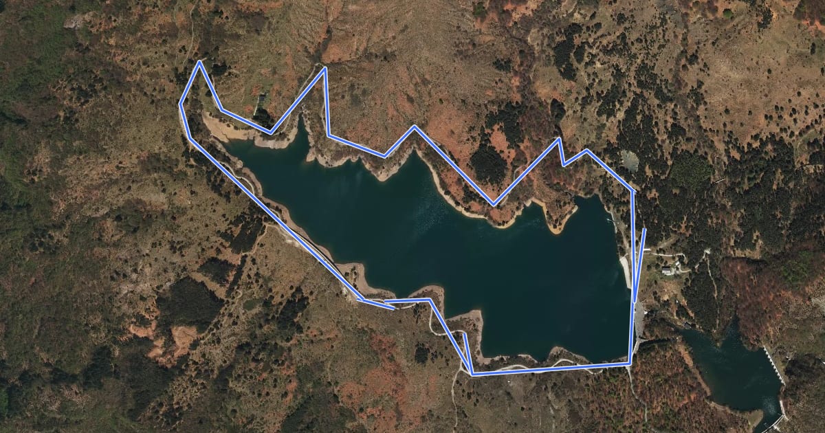 Маршрут Anello del lago di Giacopiane на спутниковом снимке
