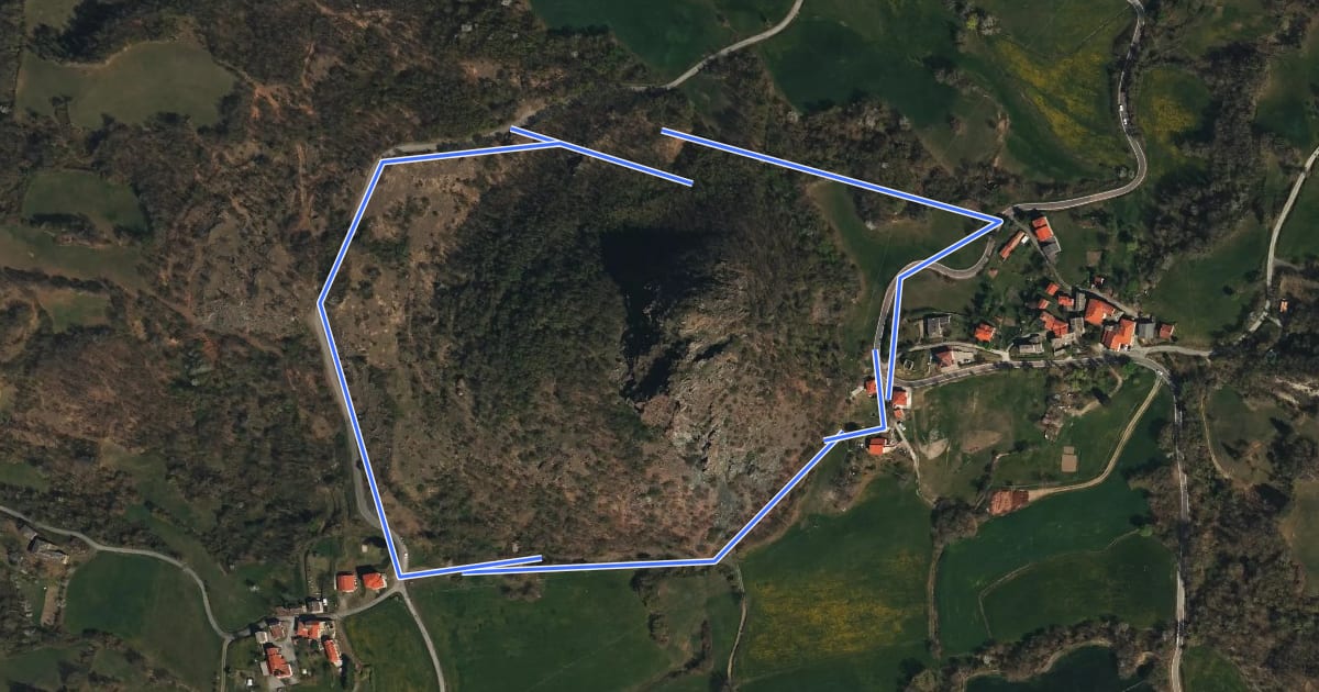 Маршрут Anello Rocca di Varsi на спутниковом снимке