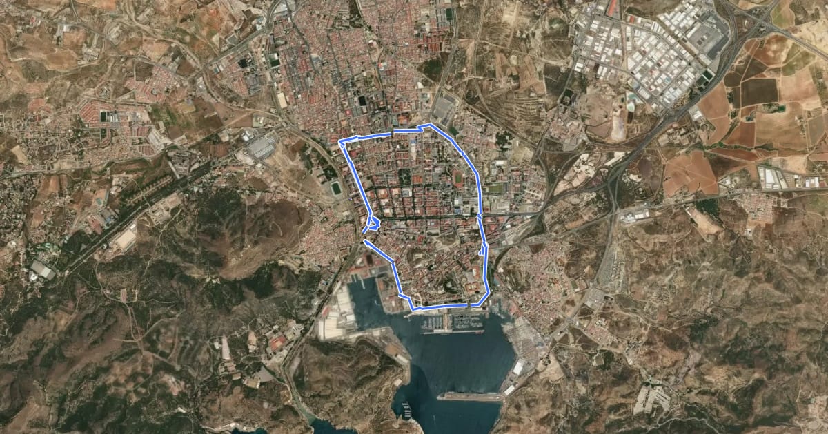Маршрут Anillo exterior carril bici на спутниковом снимке