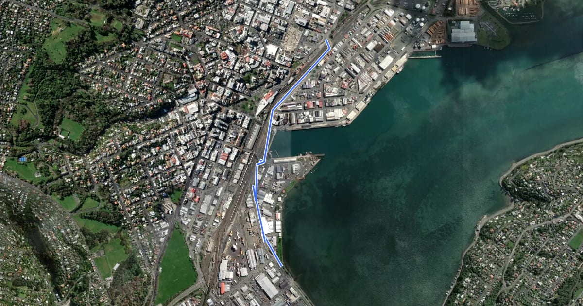 Маршрут Anzac Avenue - Strathallan Street Shared Path на спутниковом снимке