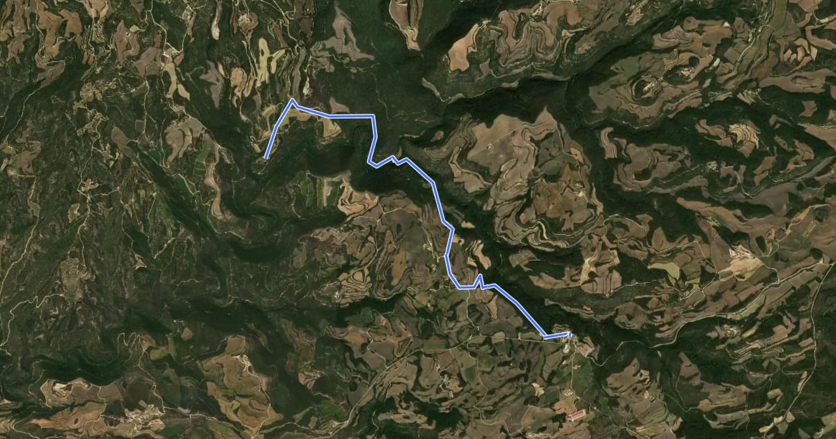 Маршрут Ardèvol Castell de Llanera на спутниковом снимке