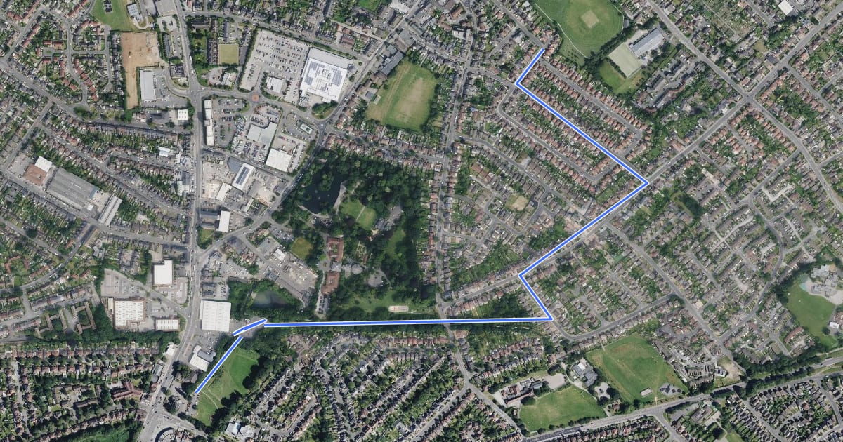 Маршрут Arnold <> Arnot Hill Park на спутниковом снимке