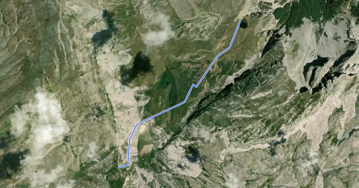 Маршрут Astraka Refuge - Drakolimni Trail на спутниковом снимке