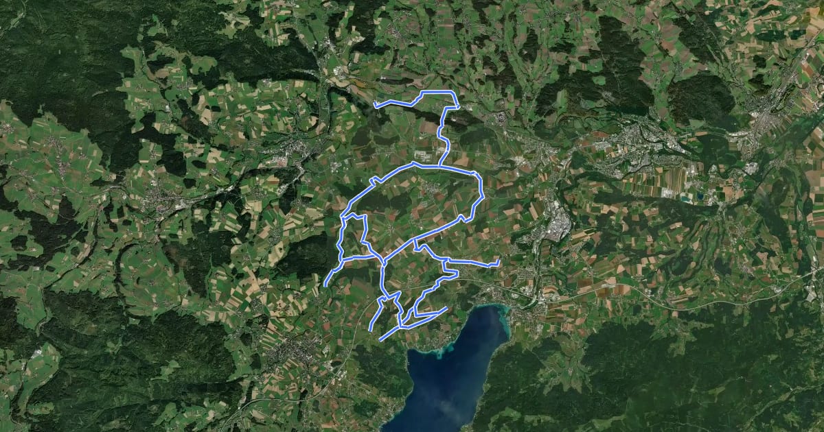 Маршрут Attersee-Attergau Reitroute на спутниковом снимке