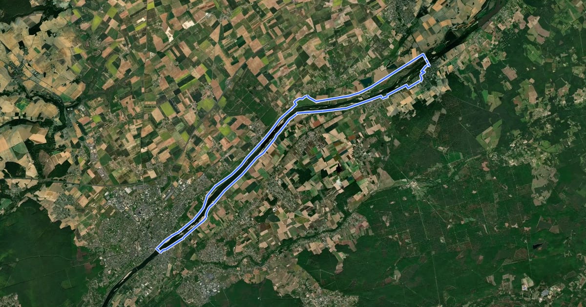 Маршрут Au fil de Loire на спутниковом снимке