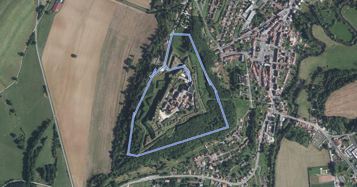 Маршрут Autour de la citadelle на спутниковом снимке