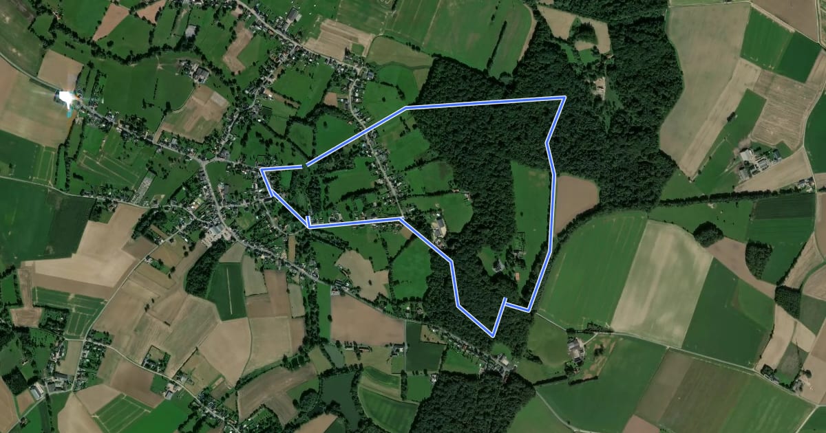 Маршрут Autour du Marais de Buvrinnes на спутниковом снимке