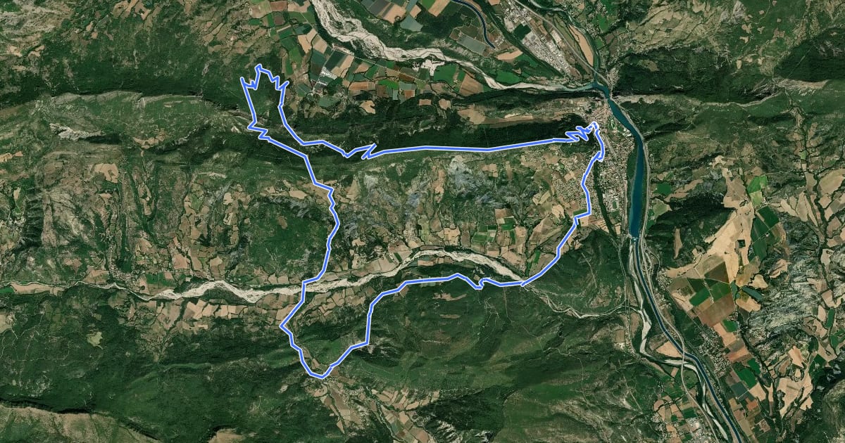 Маршрут Aux portes de la vallée du Jabron на спутниковом снимке
